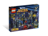 LEGO DC Universe Super Heroes The Batcave 6860 - 690 Pieces - Ages 7 and Up